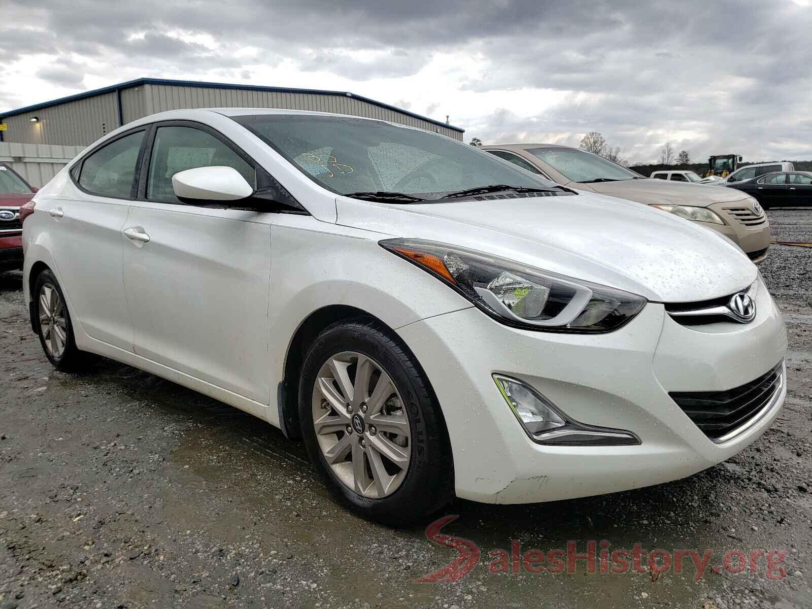 5NPDH4AE9GH733494 2016 HYUNDAI ELANTRA