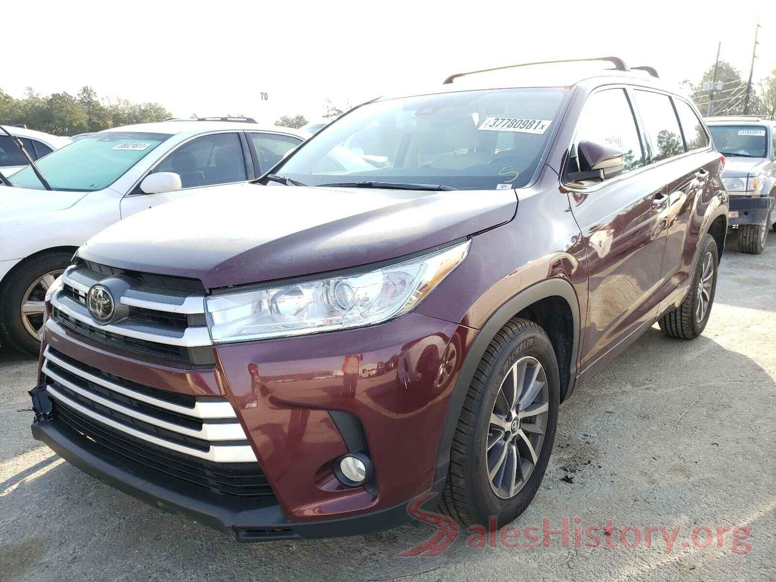 5TDKZRFH9JS258743 2018 TOYOTA HIGHLANDER