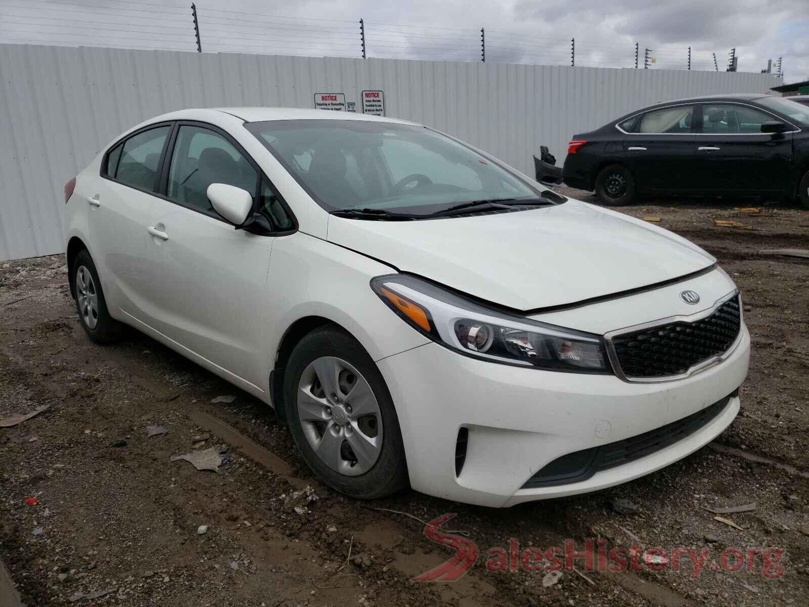 3KPFK4A7XJE228622 2018 KIA FORTE