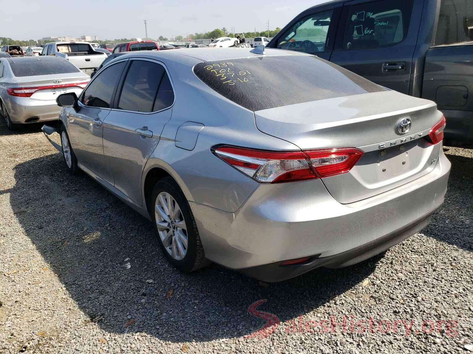 4T1B11HK8KU742588 2019 TOYOTA CAMRY