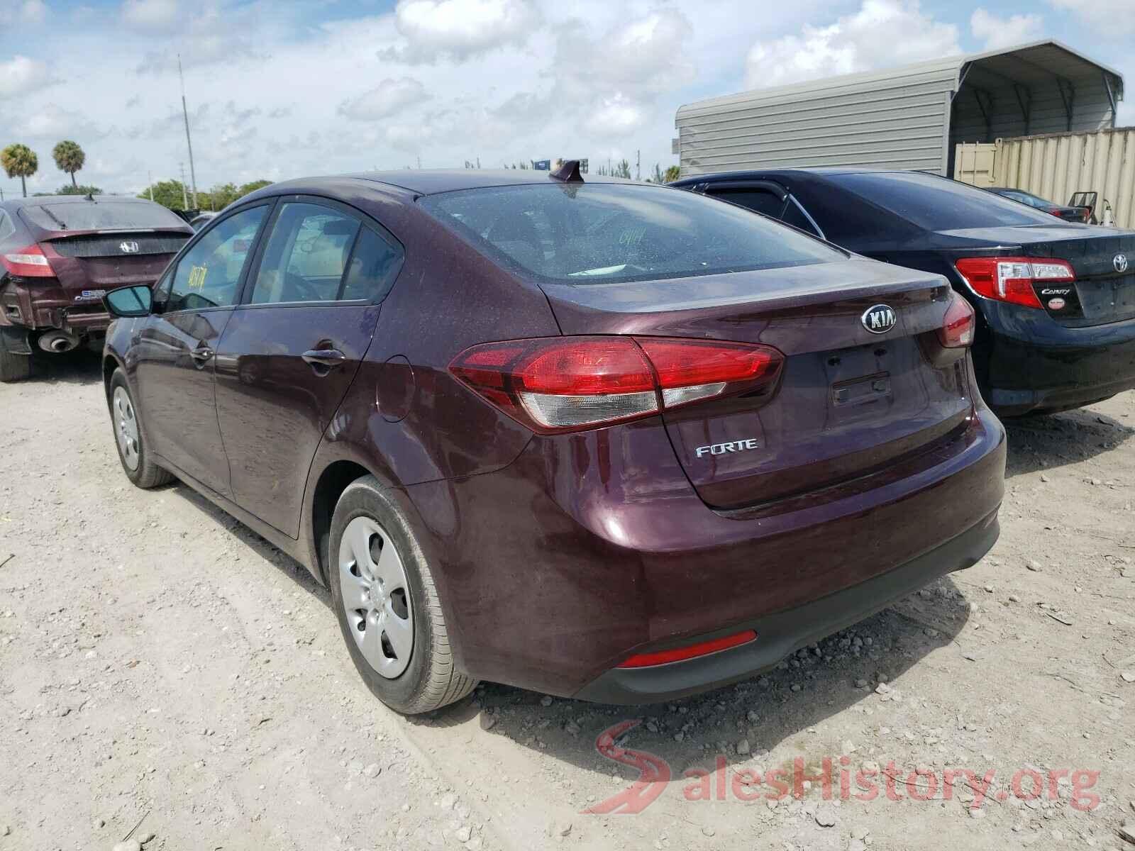 3KPFL4A77HE152929 2017 KIA FORTE