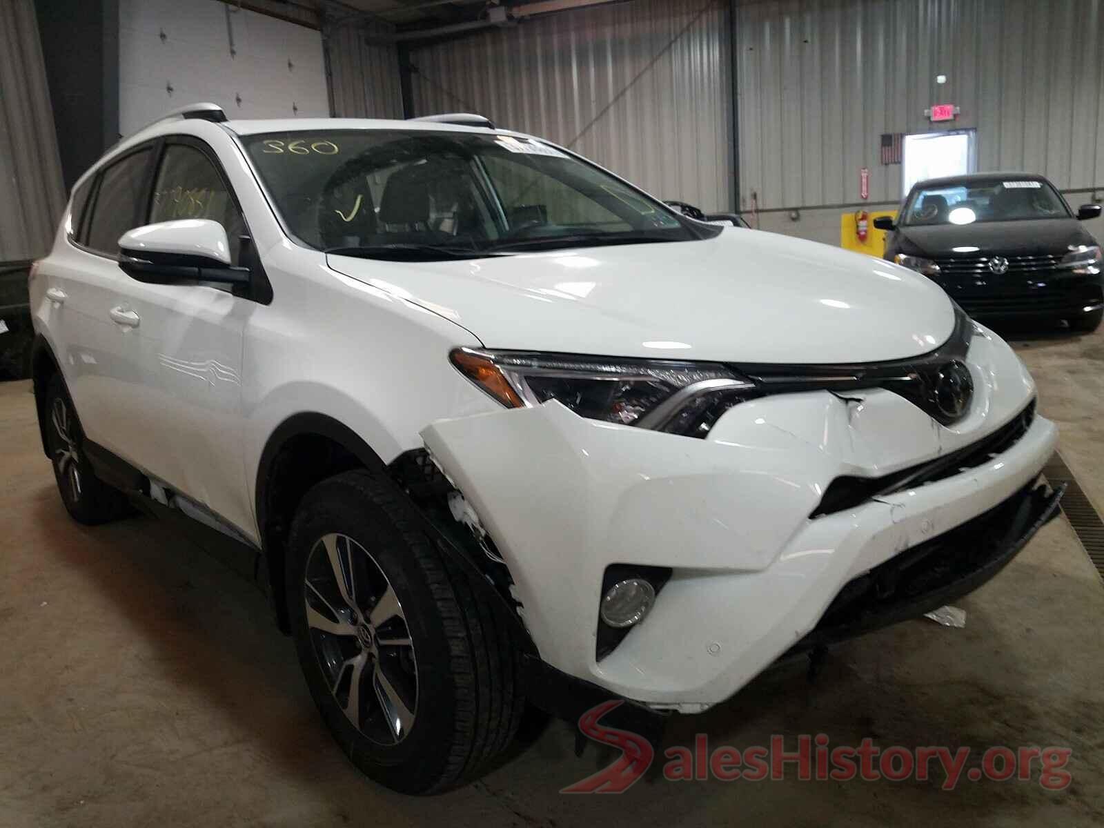 JTMRFREV4JJ206433 2018 TOYOTA RAV4