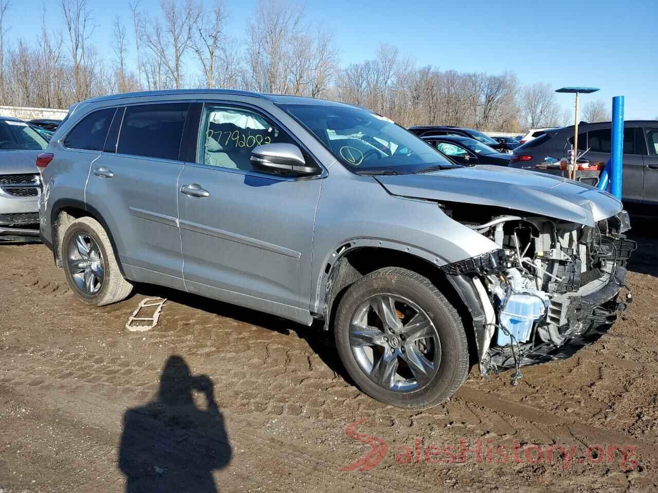 5TDDZRFHXKS705042 2019 TOYOTA HIGHLANDER