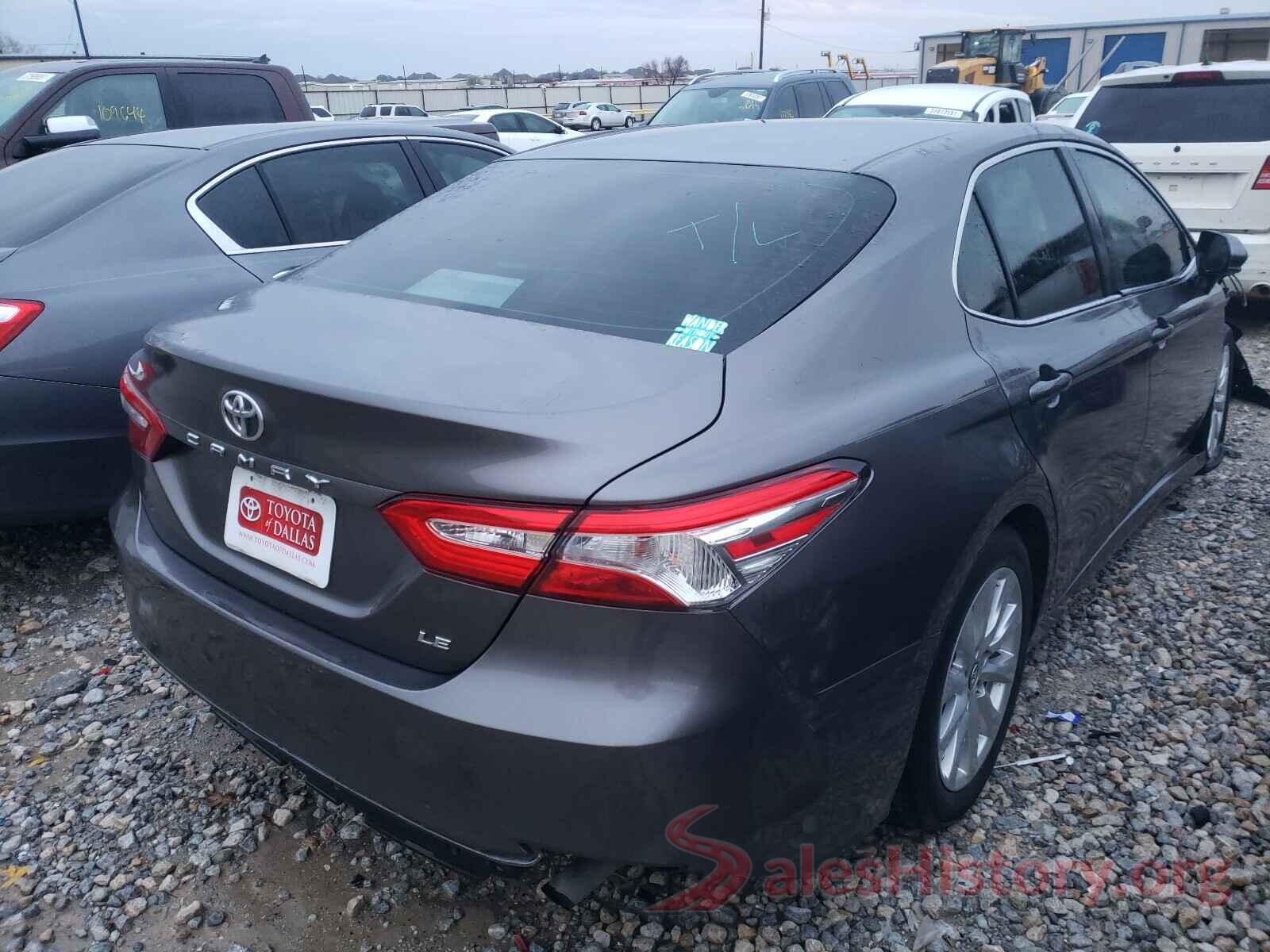 4T1B11HK1JU156393 2018 TOYOTA CAMRY