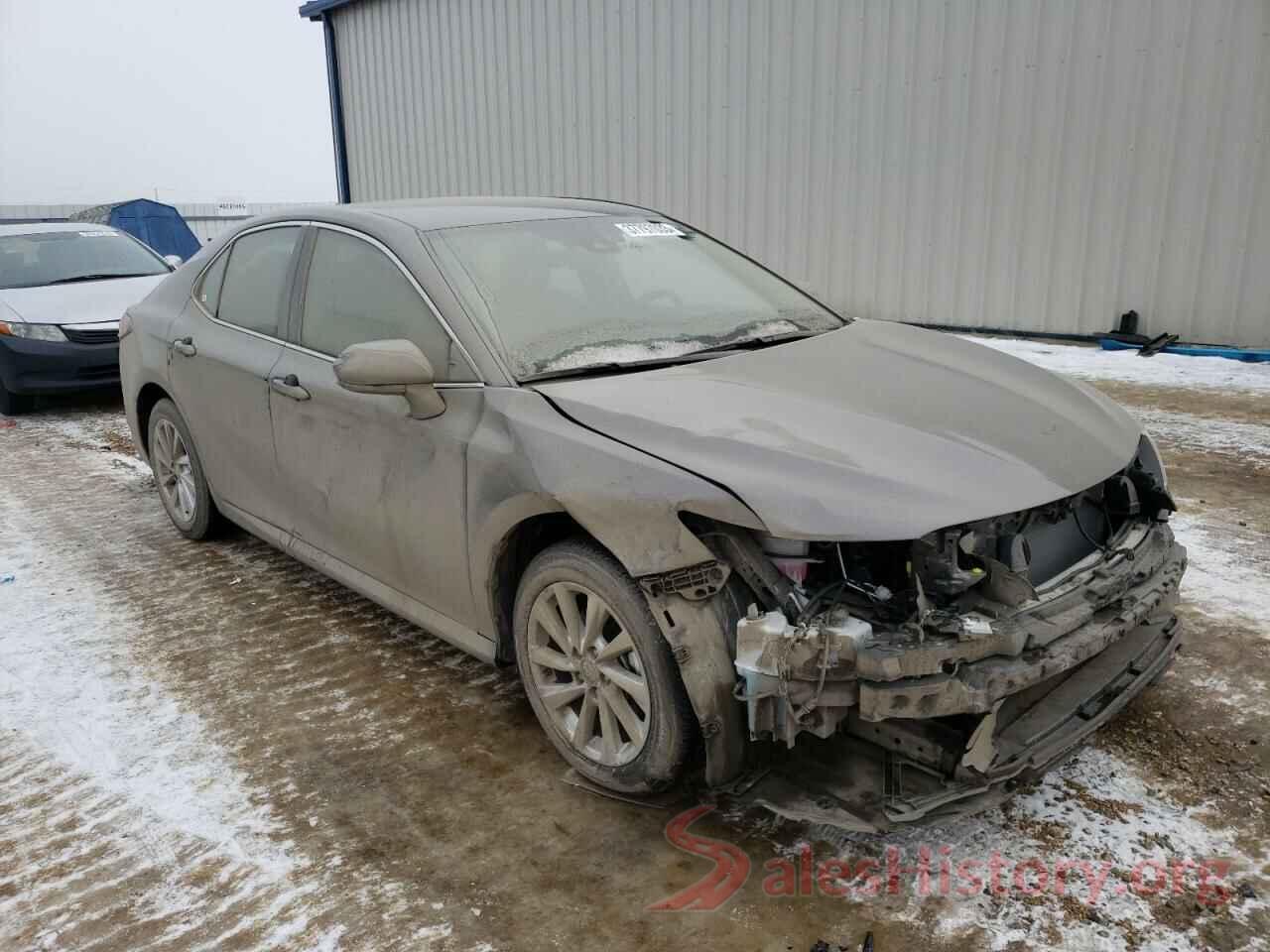 4T1C11AK9NU697437 2022 TOYOTA CAMRY