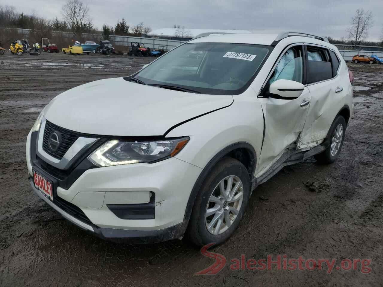 5N1AT2MV2JC817379 2018 NISSAN ROGUE