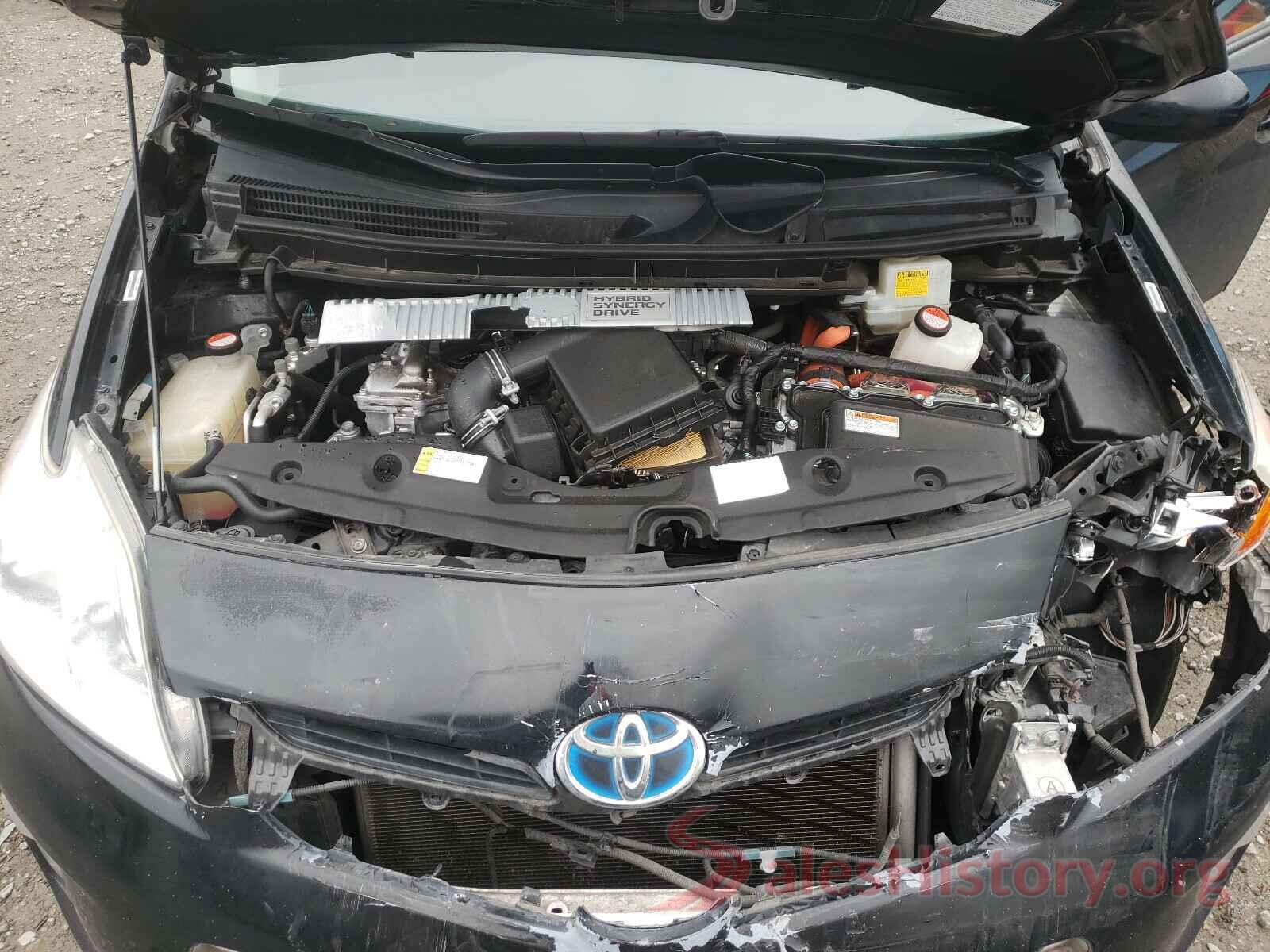 JTDKN3DU7F0461858 2015 TOYOTA PRIUS