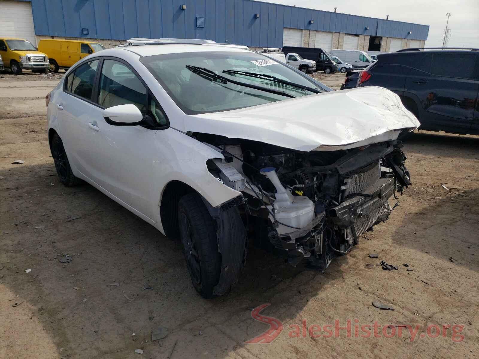 3KPFK4A76JE245384 2018 KIA FORTE