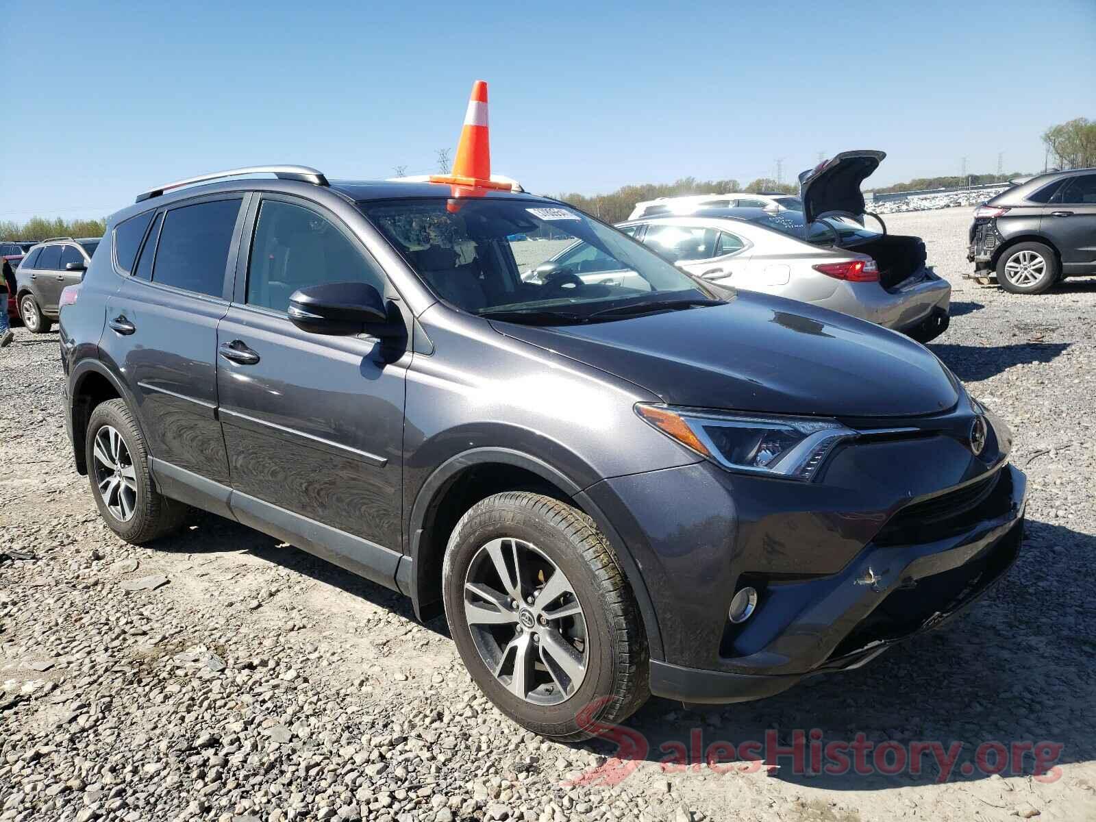 JTMWFREV1JJ727404 2018 TOYOTA RAV4