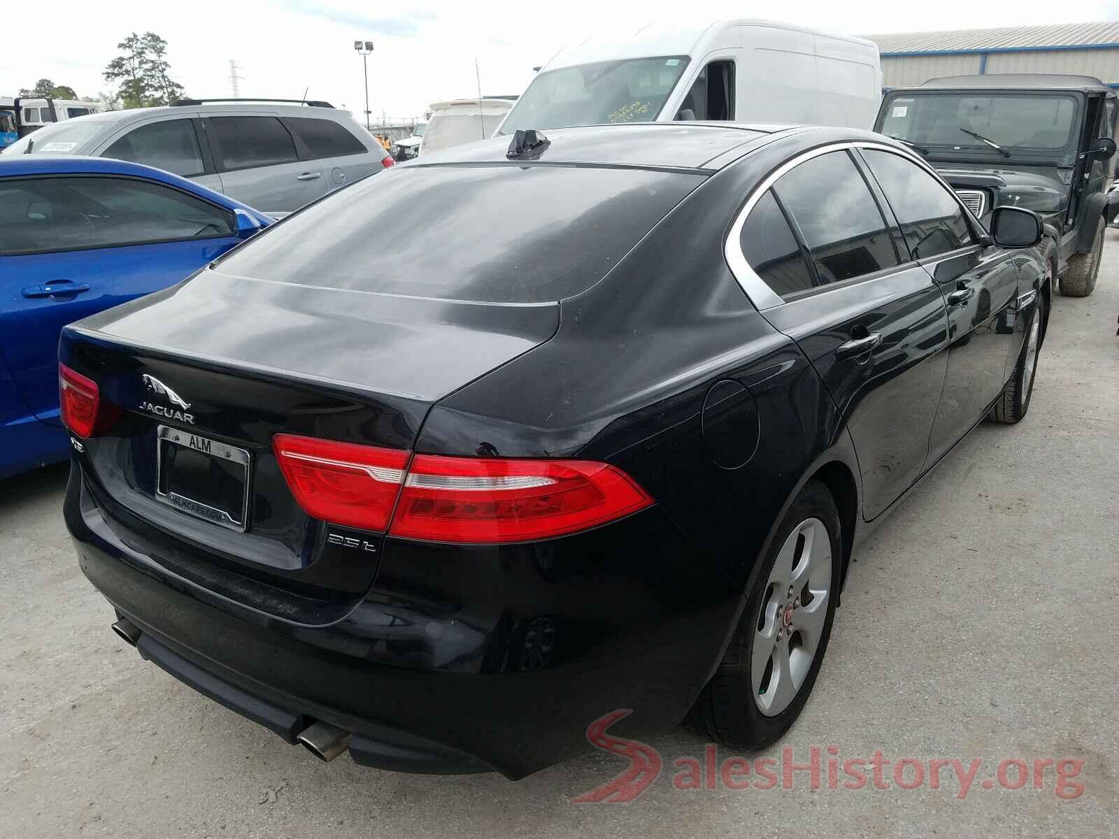 SAJAR4FX2JCP38941 2018 JAGUAR XE