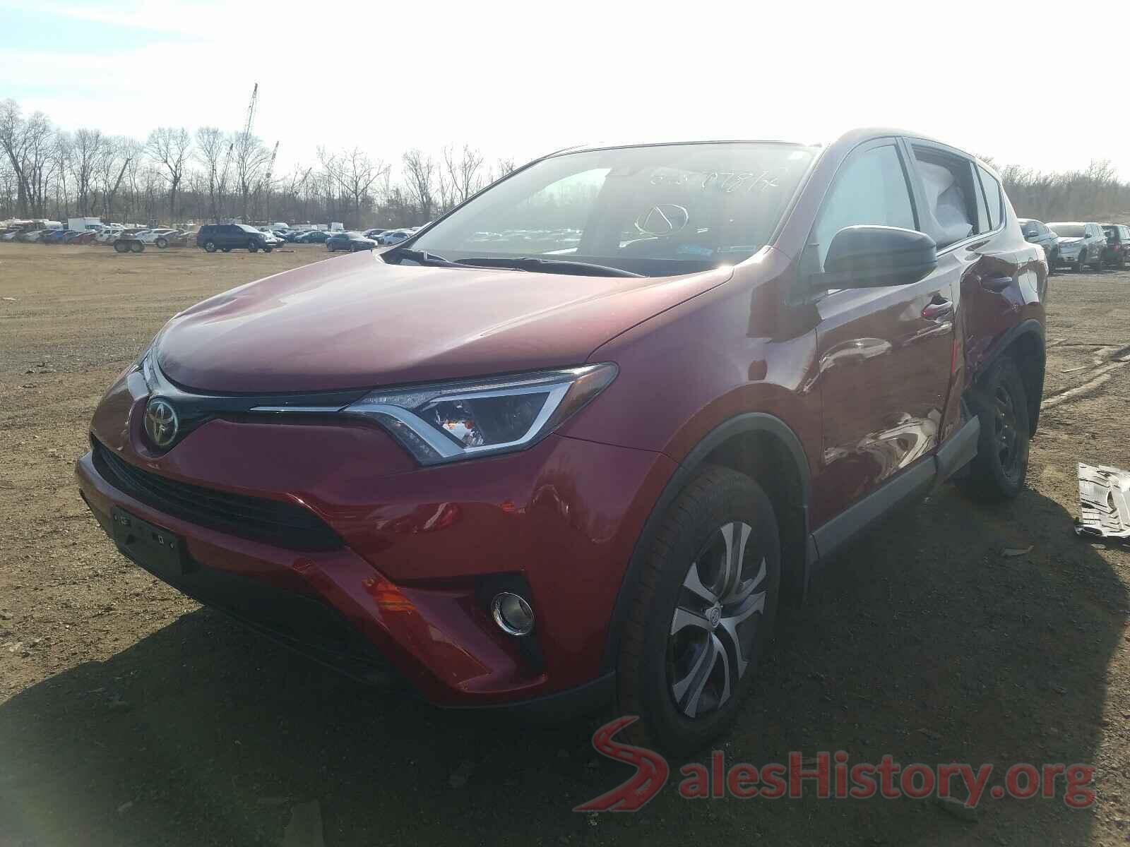 2T3BFREV3JW753874 2018 TOYOTA RAV4