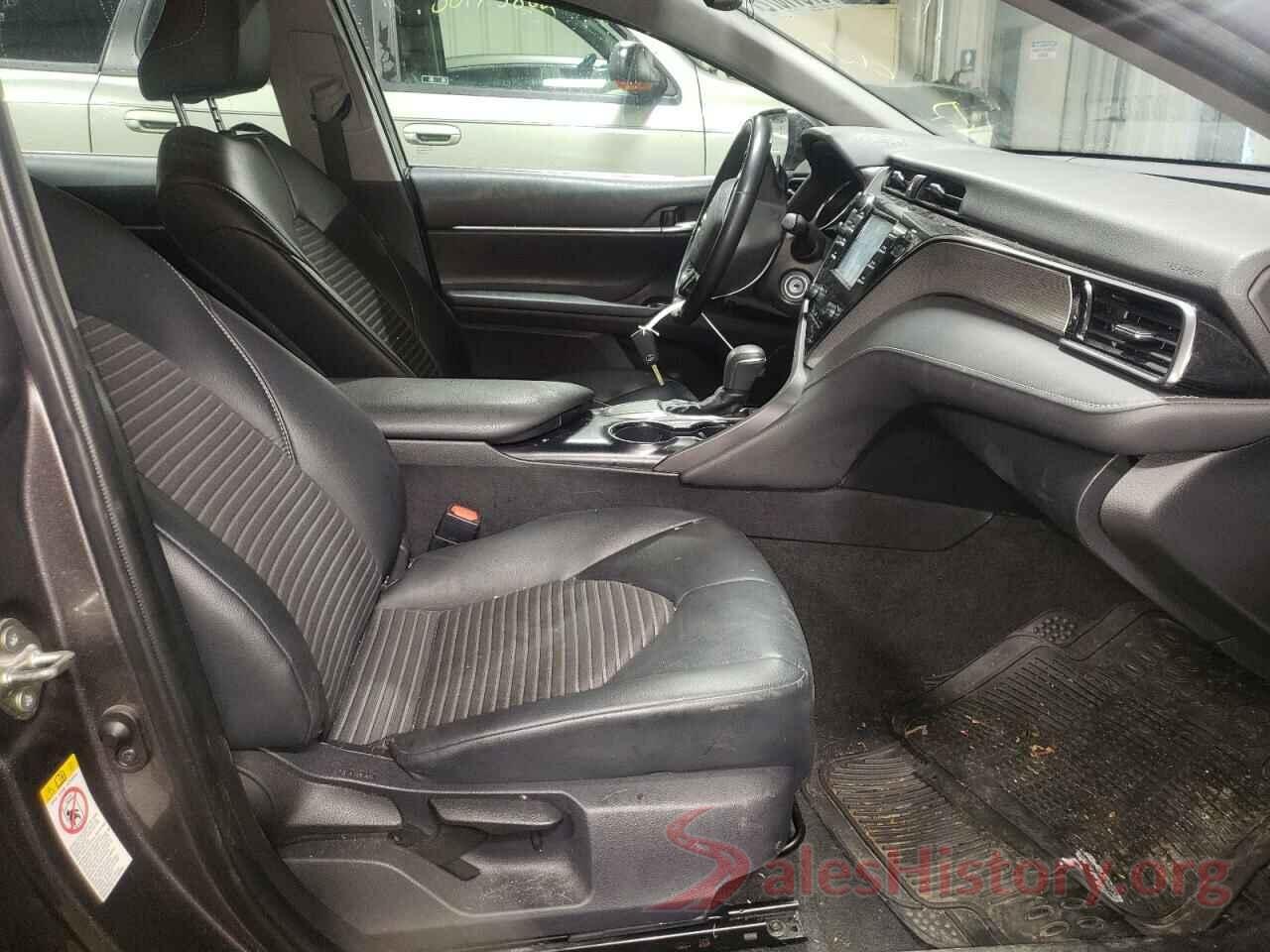 4T1B11HKXKU739627 2019 TOYOTA CAMRY