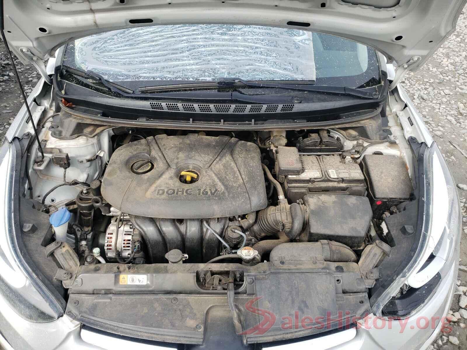 5NPDH4AE8GH767636 2016 HYUNDAI ELANTRA