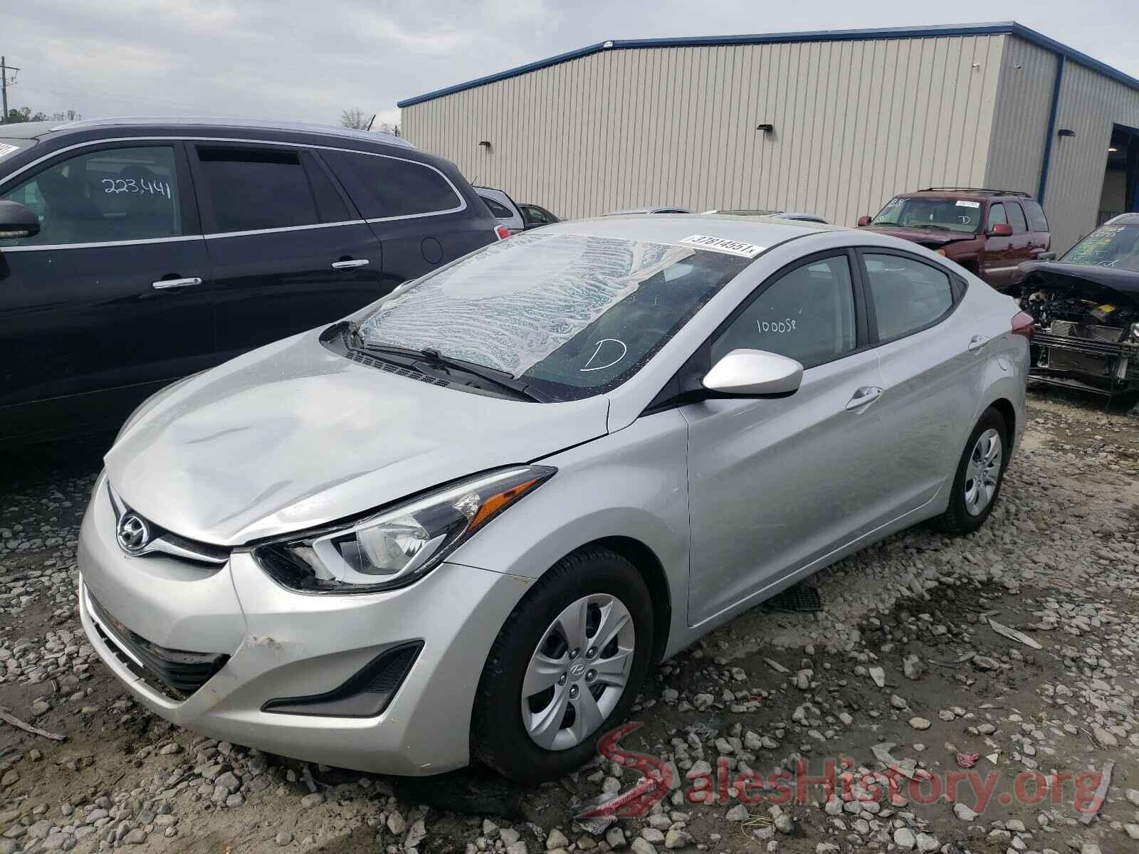 5NPDH4AE8GH767636 2016 HYUNDAI ELANTRA