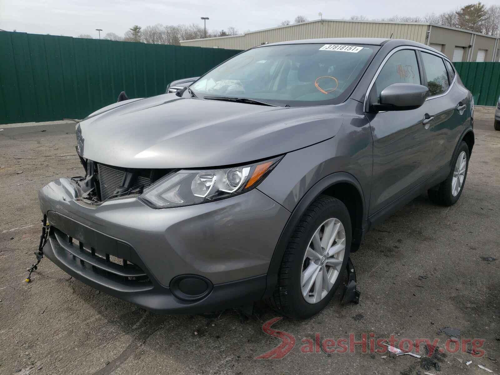 JN1BJ1CR3JW201267 2018 NISSAN ROGUE