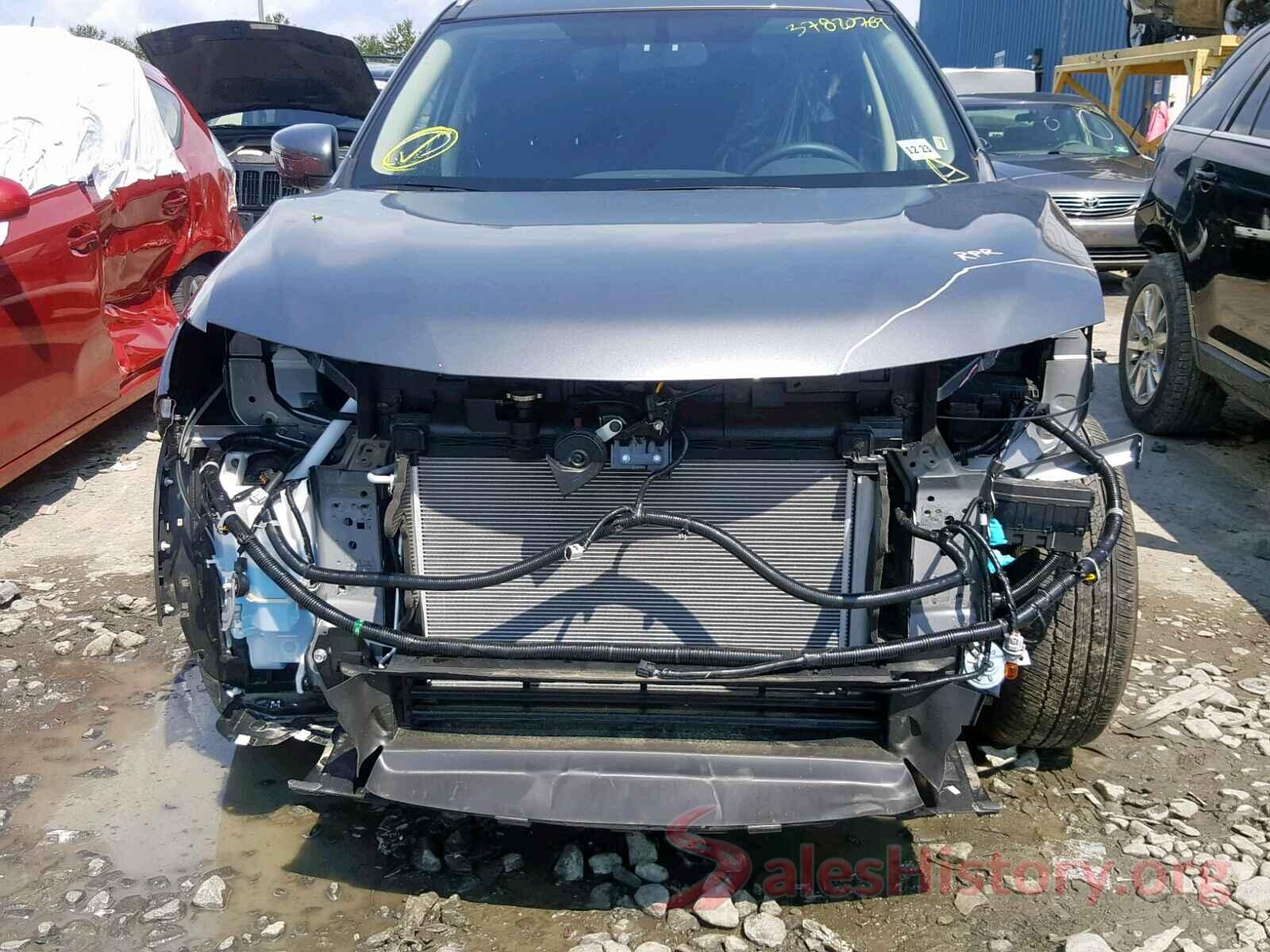 JN8AT2MV7JW345784 2018 NISSAN ROGUE S