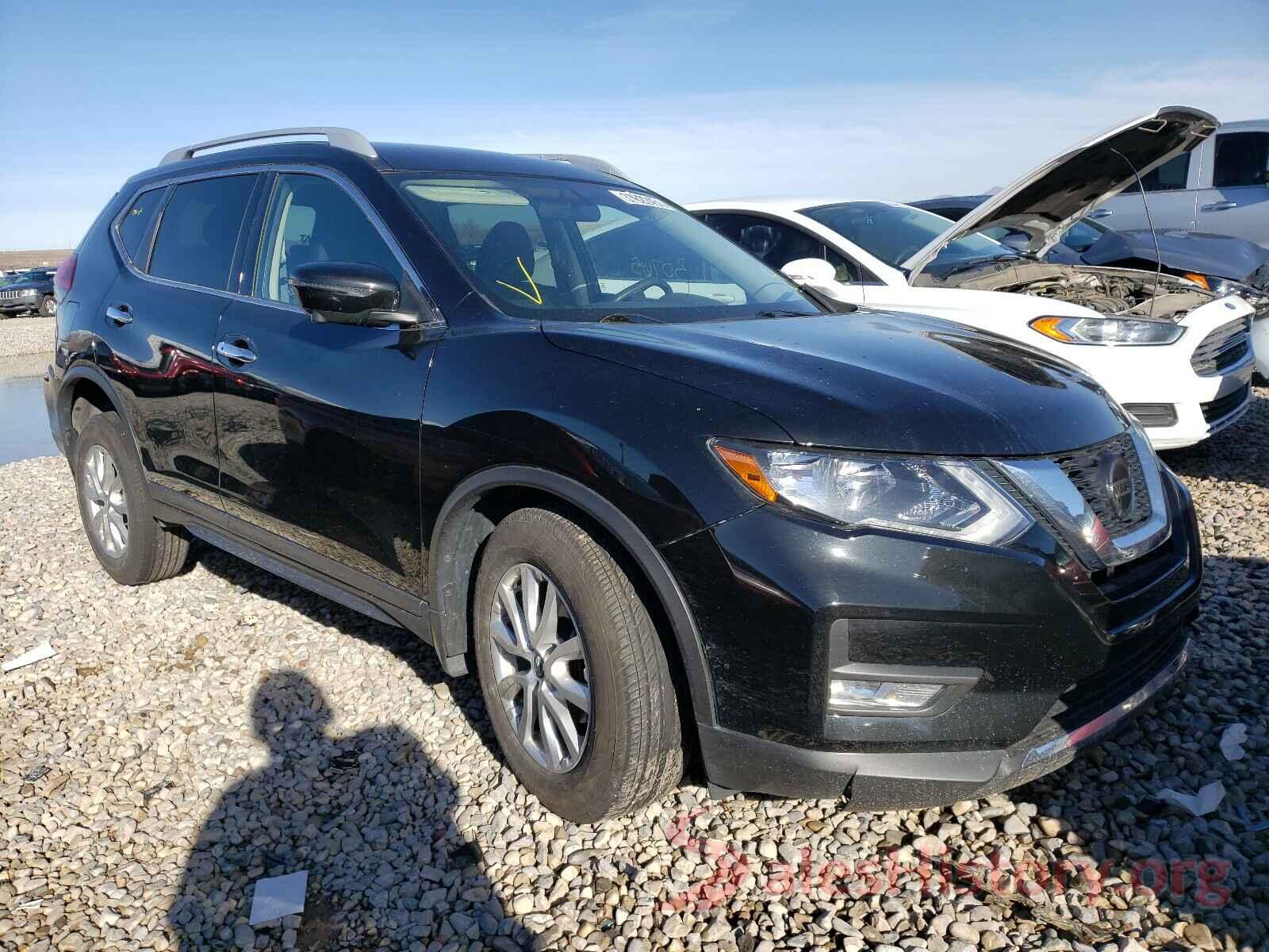 5N1AT2MV0JC852261 2018 NISSAN ROGUE