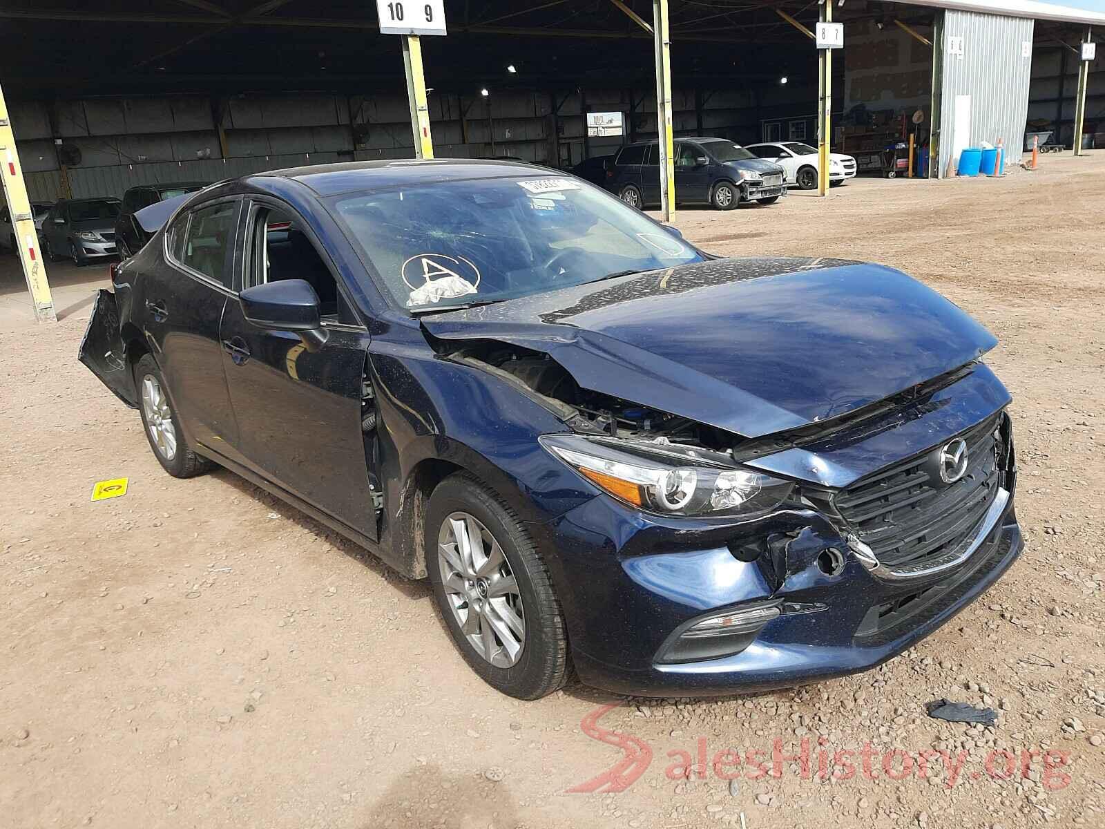 3MZBN1U75JM262289 2018 MAZDA 3