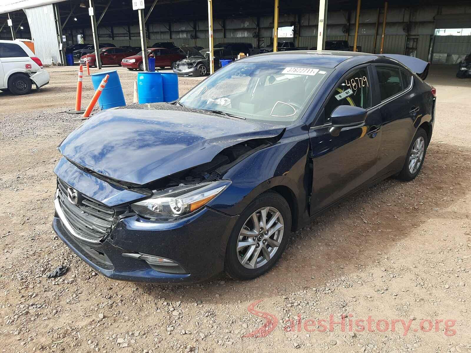 3MZBN1U75JM262289 2018 MAZDA 3