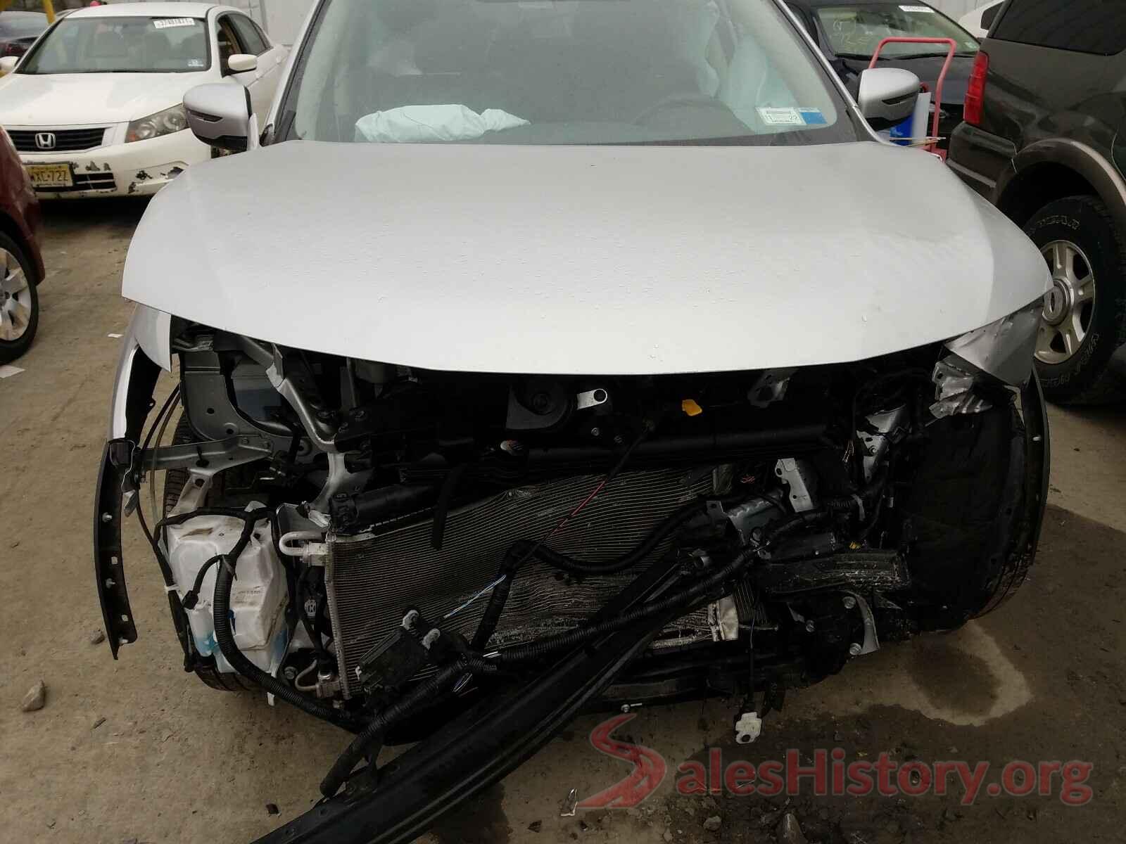 JN8AT2MV3JW347774 2018 NISSAN ROGUE