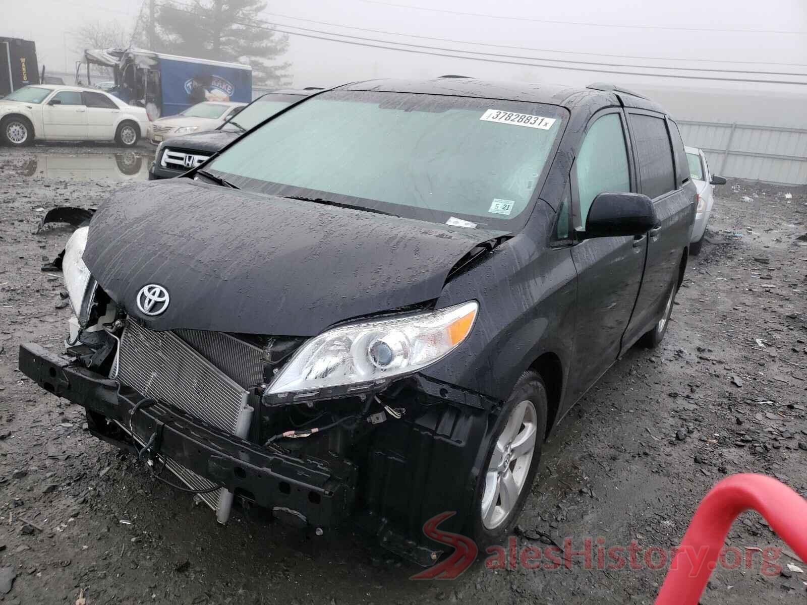 5TDKK3DC7GS726972 2016 TOYOTA SIENNA