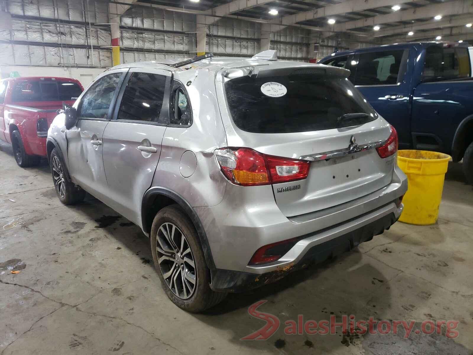 JA4AP3AU5JU002351 2018 MITSUBISHI OUTLANDER