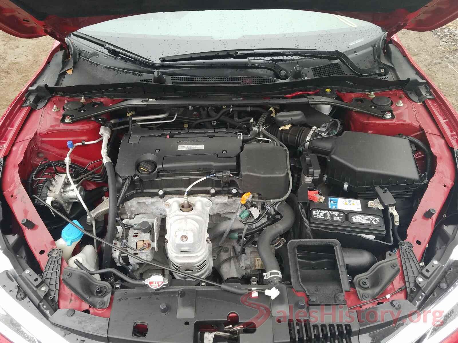 1HGCR2F1XHA194638 2017 HONDA ACCORD