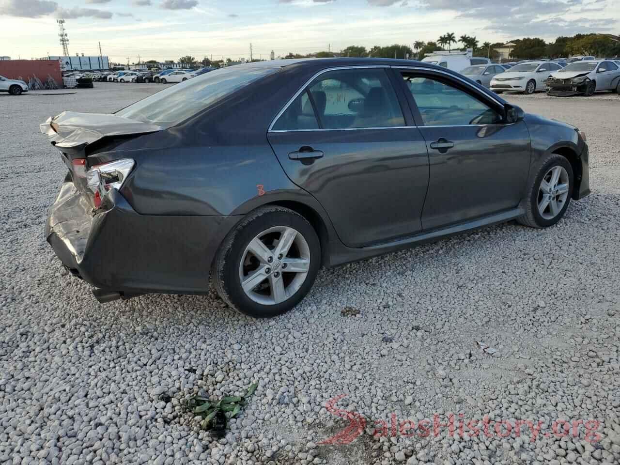 4T1BF1FK0CU049892 2012 TOYOTA CAMRY