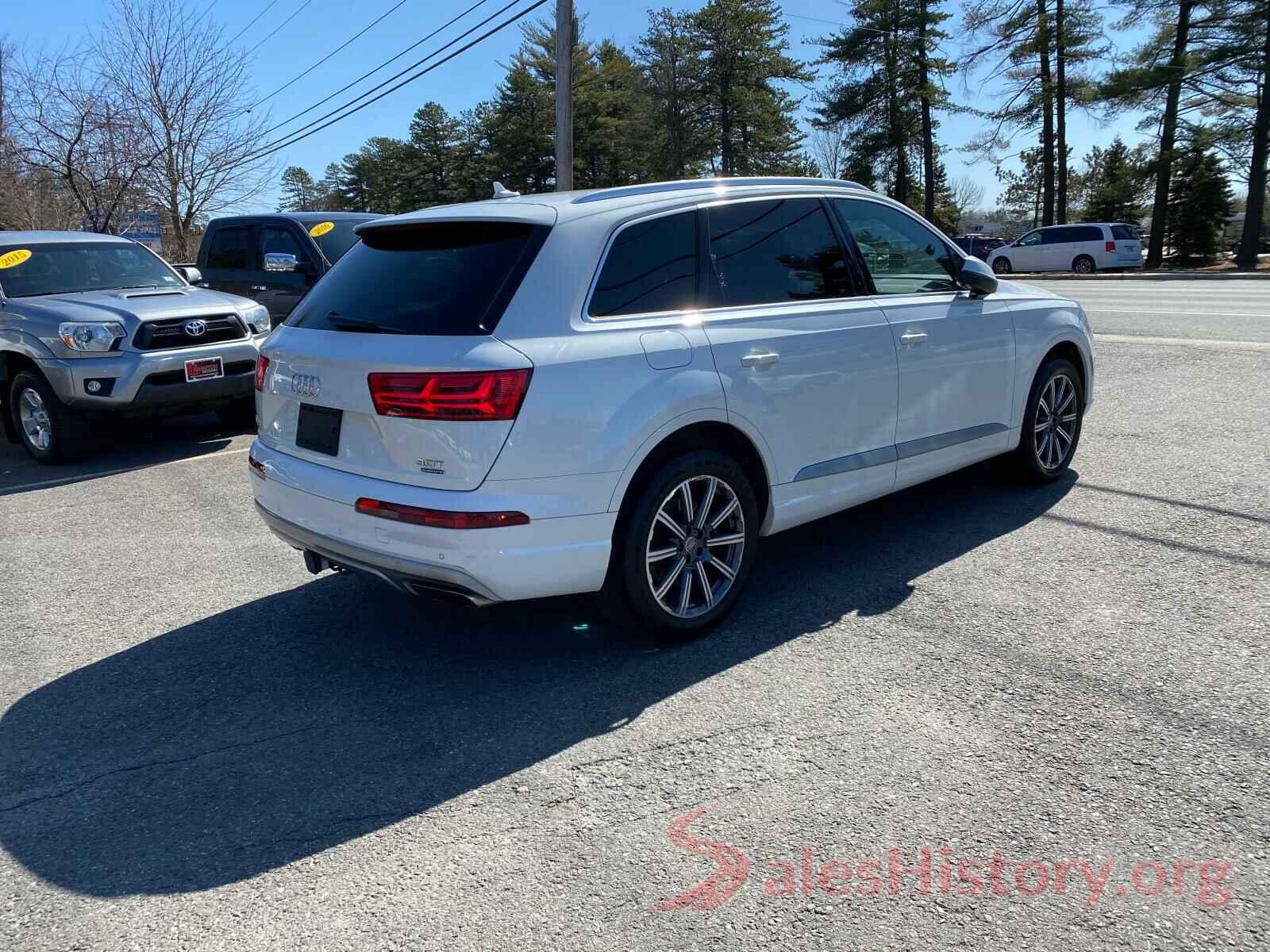 WA1VAAF77HD007653 2017 AUDI Q7