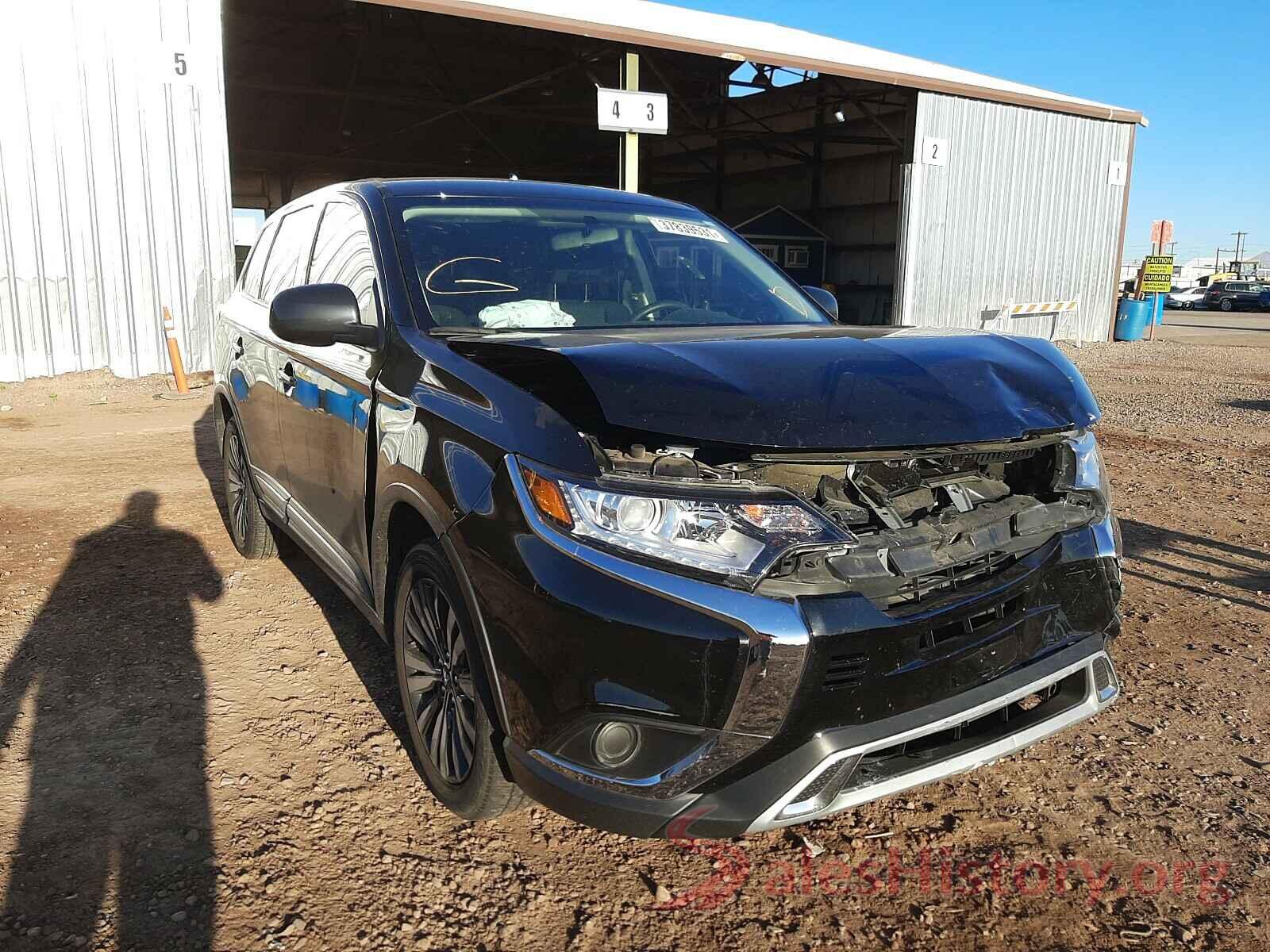 JA4AD2A33LZ009217 2020 MITSUBISHI OUTLANDER