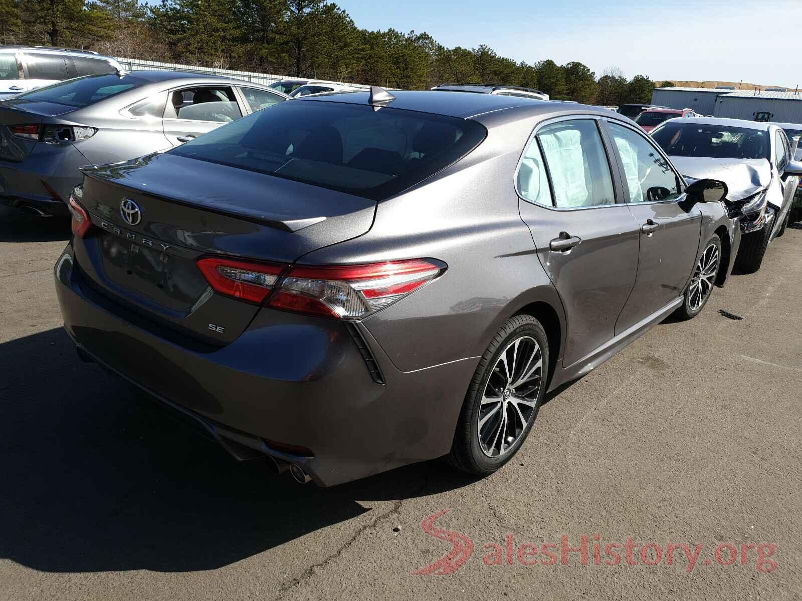 4T1B11HK2KU742604 2019 TOYOTA CAMRY