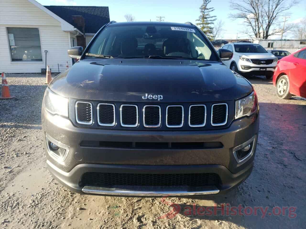 3C4NJDCBXJT337299 2018 JEEP COMPASS