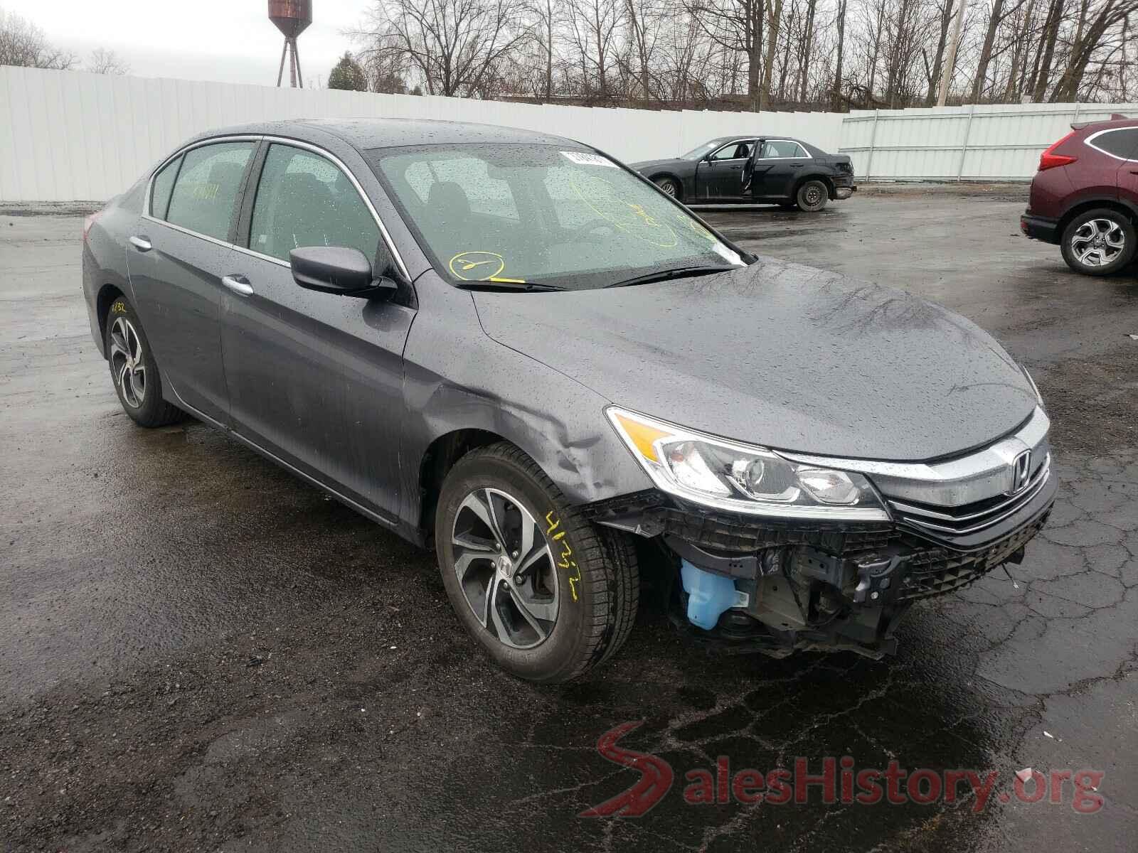 1HGCR2F35HA060606 2017 HONDA ACCORD