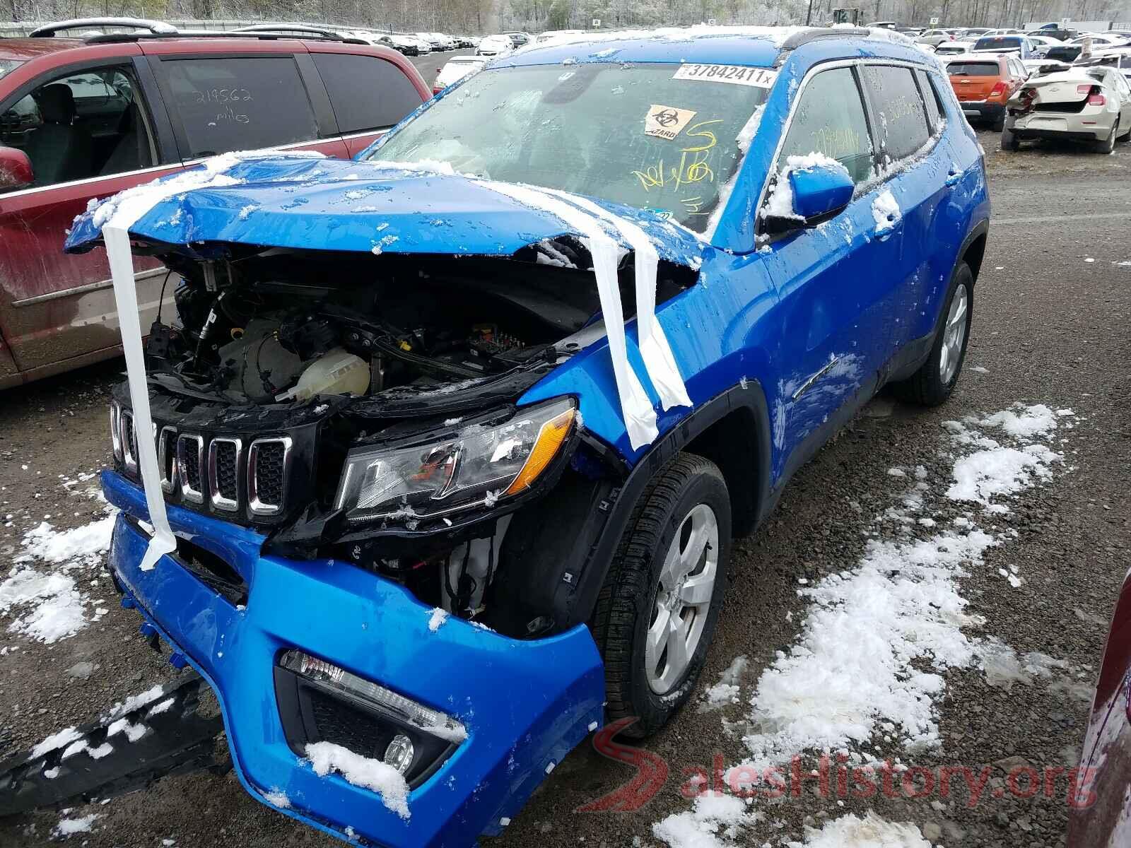 3C4NJDBB9JT223618 2018 JEEP COMPASS