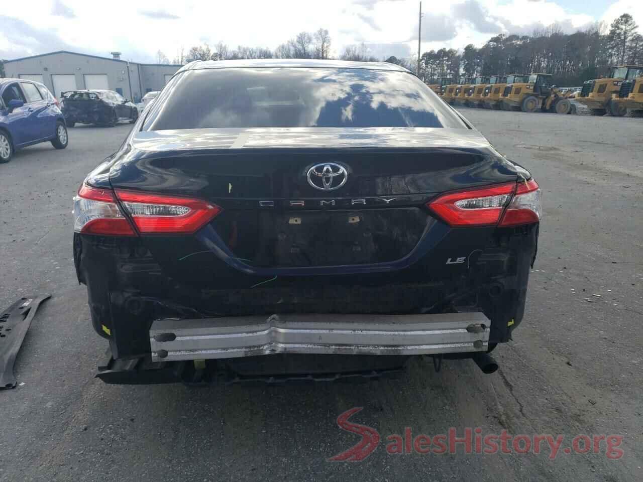 JTNB11HK5J3011931 2018 TOYOTA CAMRY