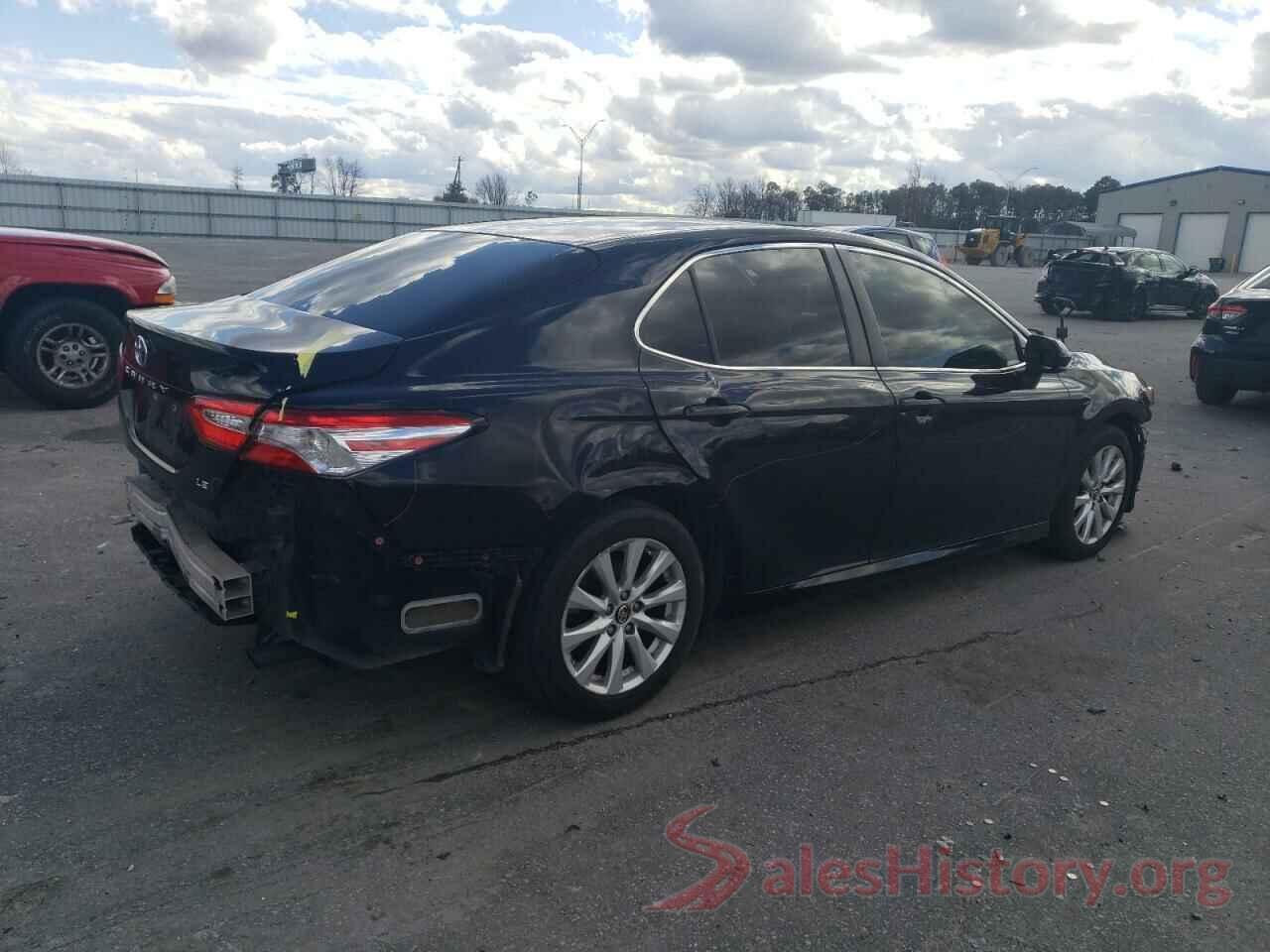 JTNB11HK5J3011931 2018 TOYOTA CAMRY