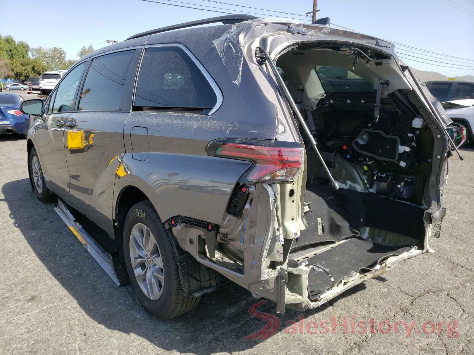 5TDKRKEC7MS011111 2021 TOYOTA SIENNA