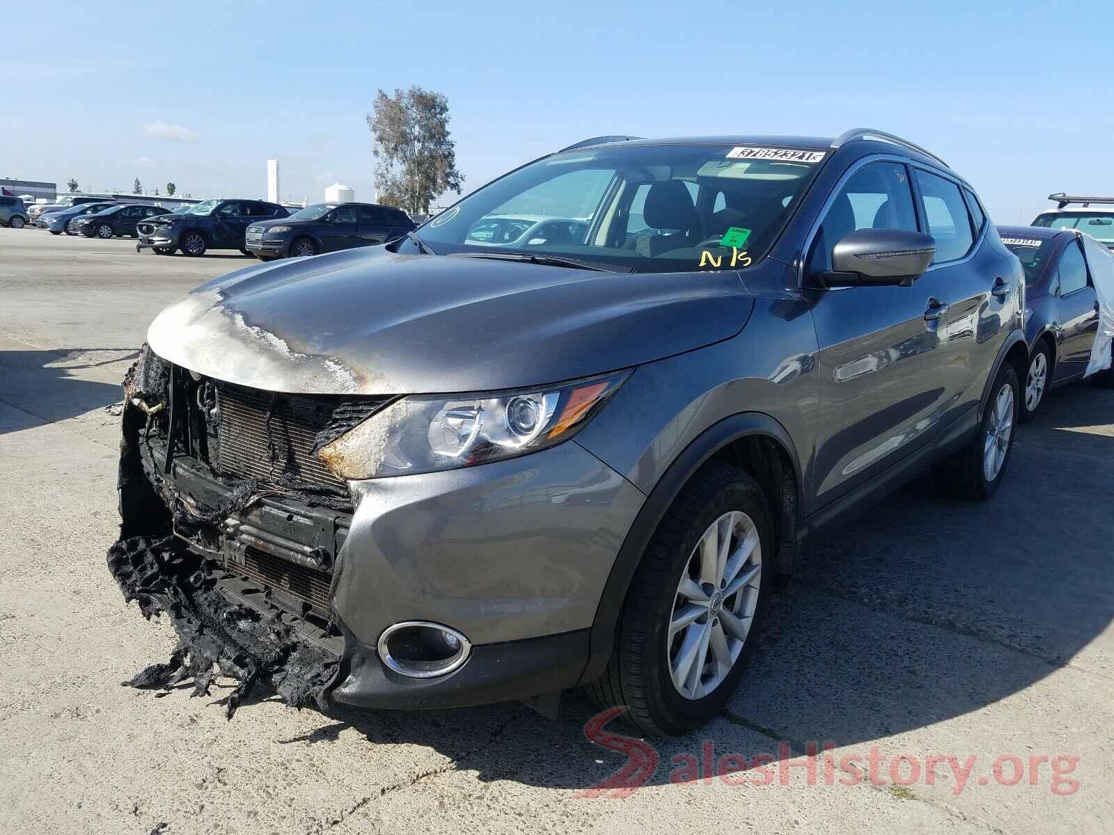 JN1BJ1CP3HW023644 2017 NISSAN ROGUE