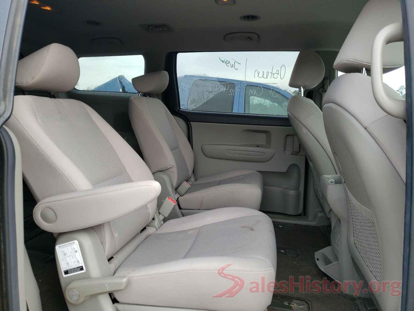 KNDMB5C16H6226467 2017 KIA SEDONA