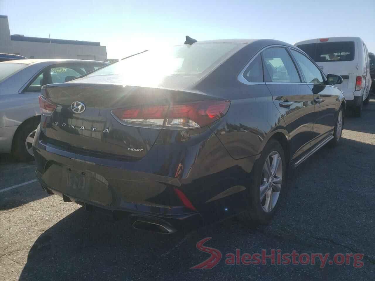 5NPE34AF2JH594702 2018 HYUNDAI SONATA