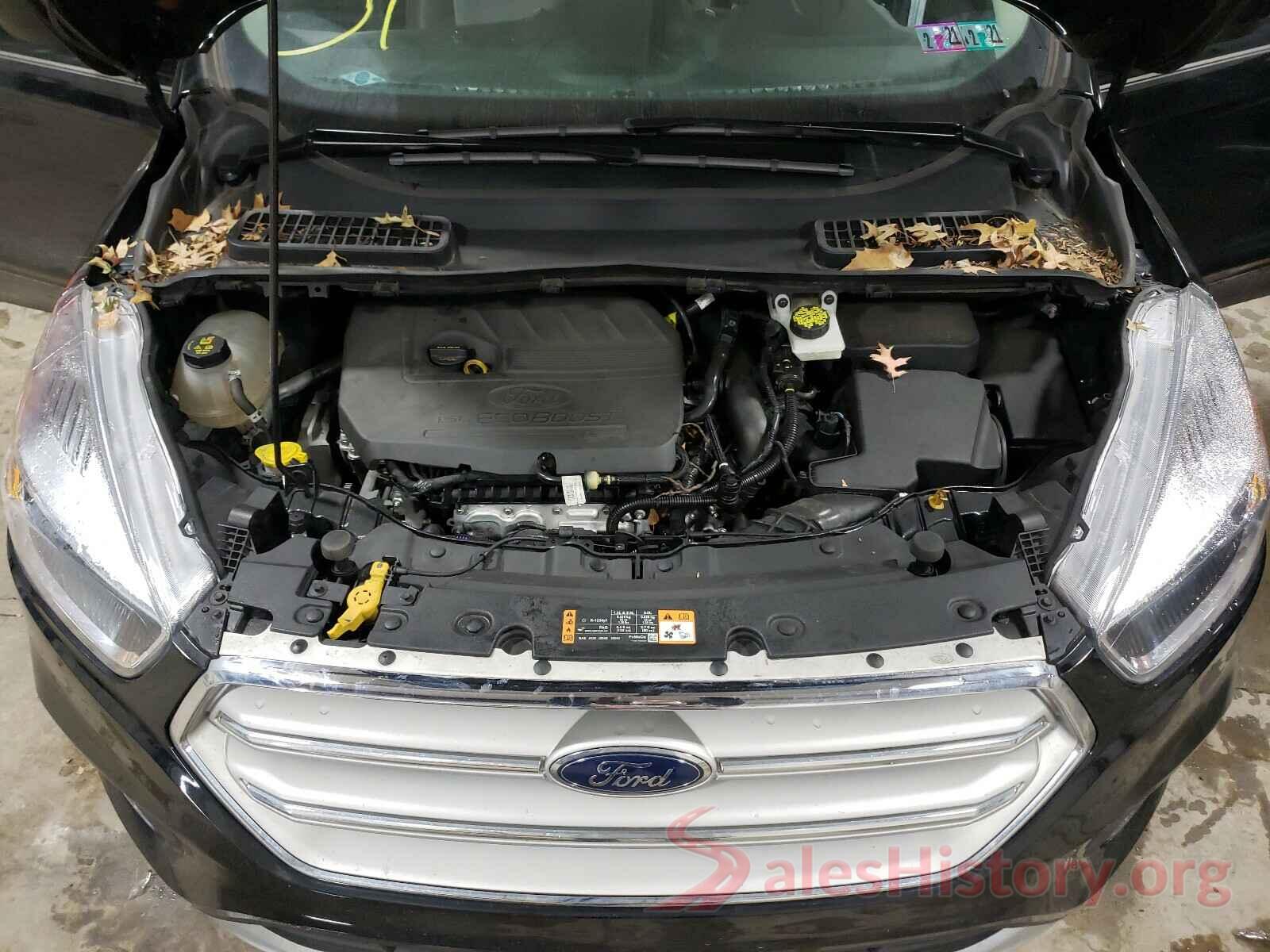 1FMCU9GD0JUD27065 2018 FORD ESCAPE