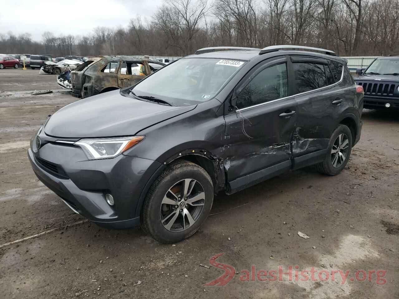 2T3RFREVXJW705223 2018 TOYOTA RAV4