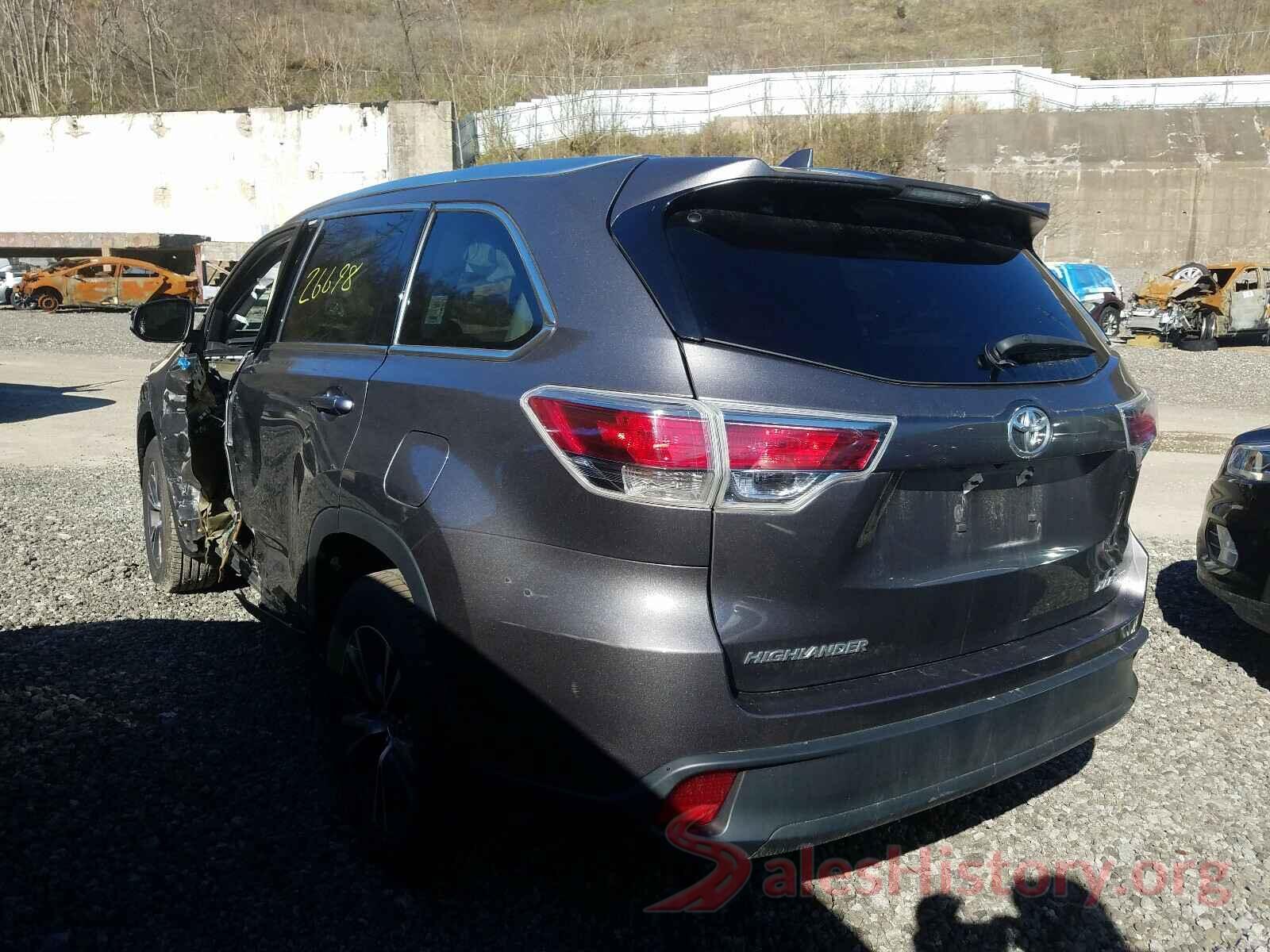 5TDJKRFH1GS256588 2016 TOYOTA HIGHLANDER