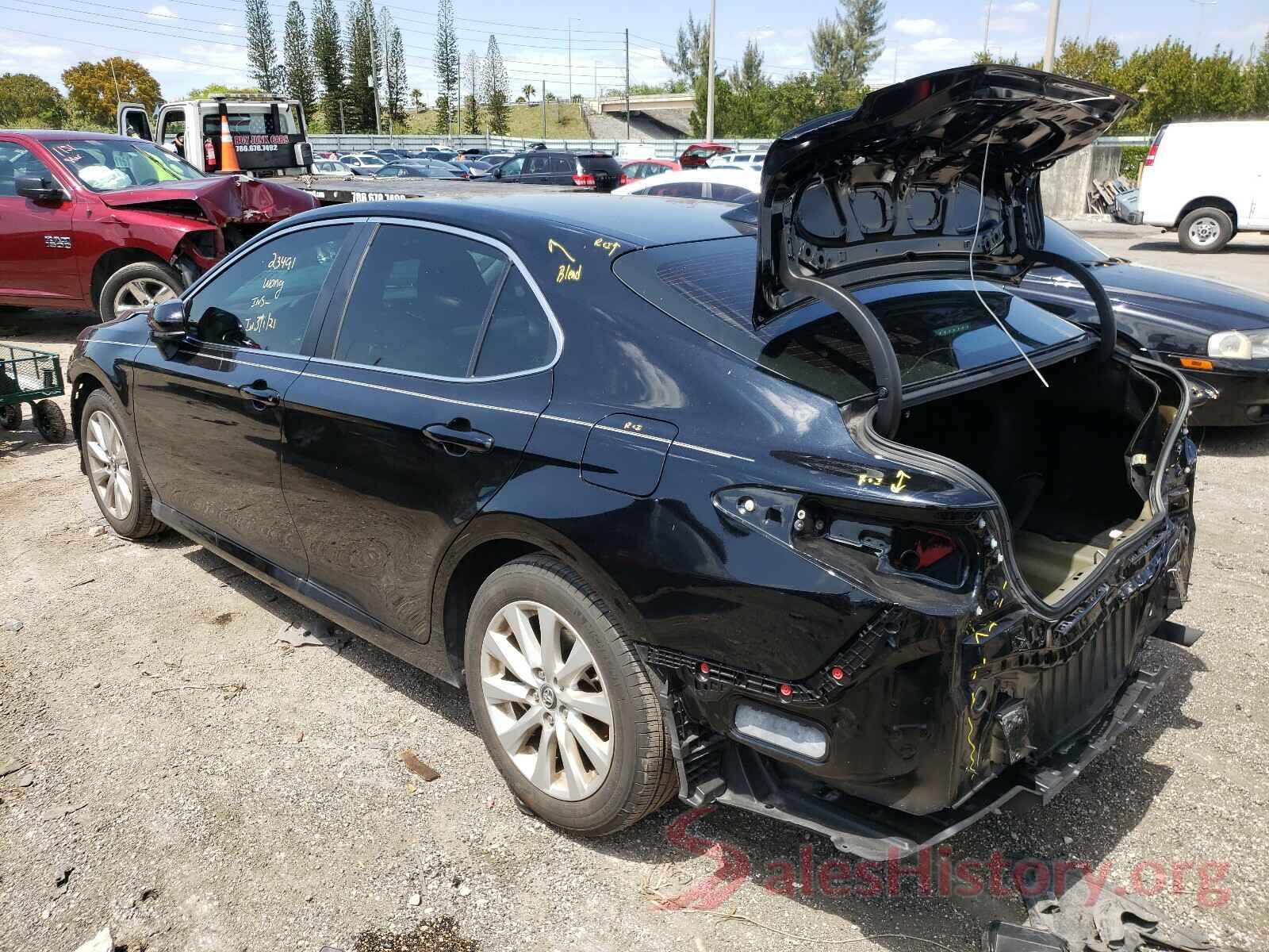 4T1B11HK1KU683318 2019 TOYOTA CAMRY