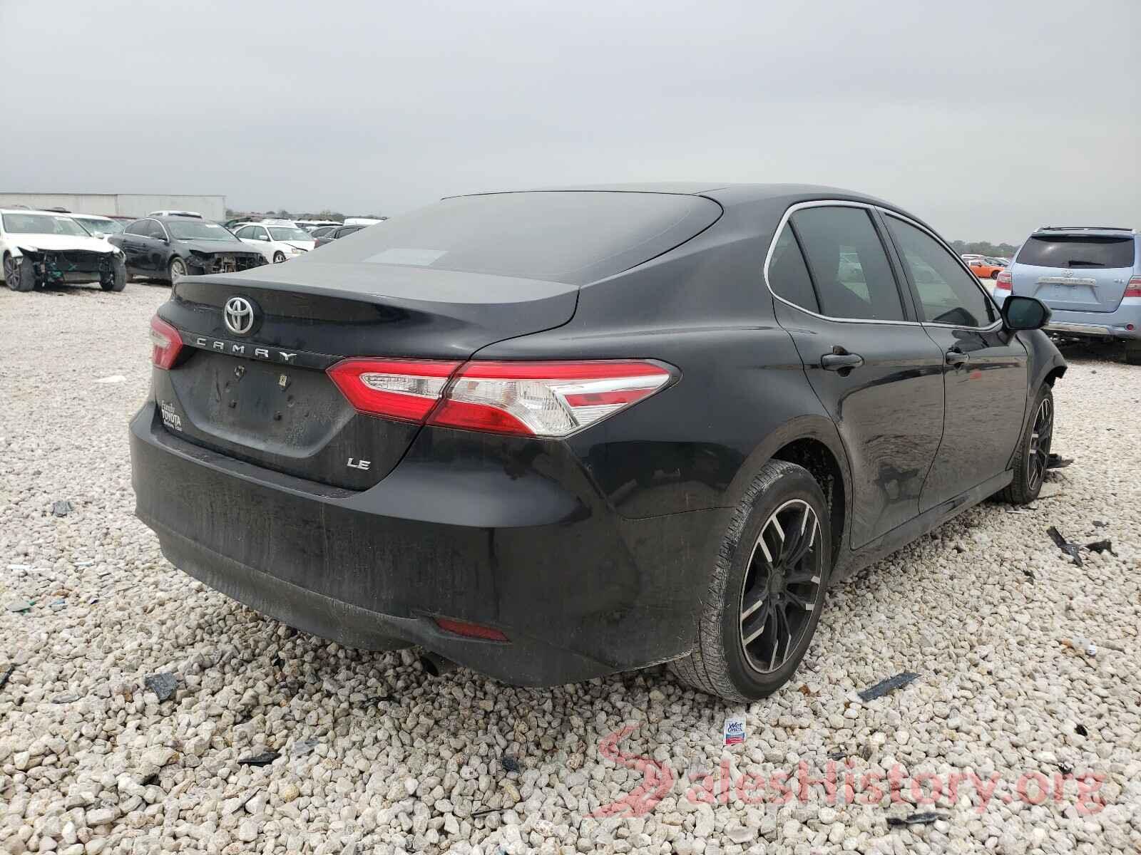 4T1B11HK0JU112045 2018 TOYOTA CAMRY