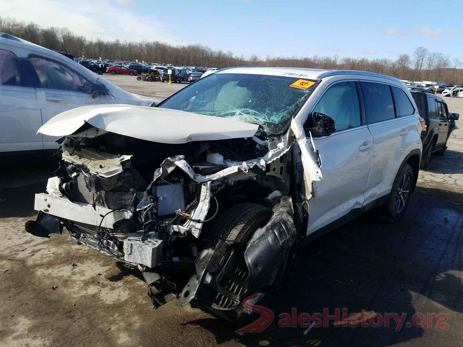 5TDJZRFH5KS620497 2019 TOYOTA HIGHLANDER