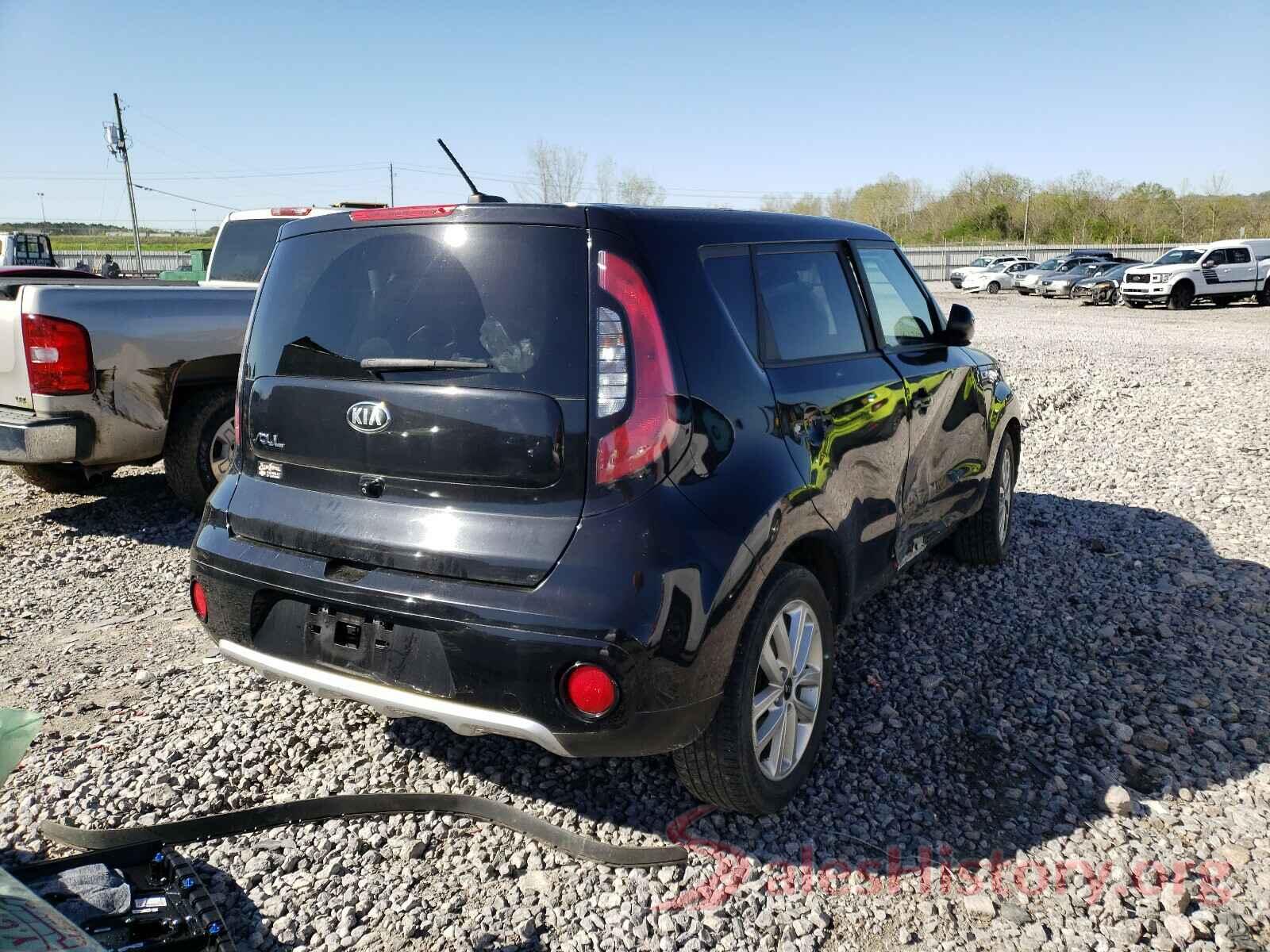 KNDJP3A5XH7477873 2017 KIA SOUL