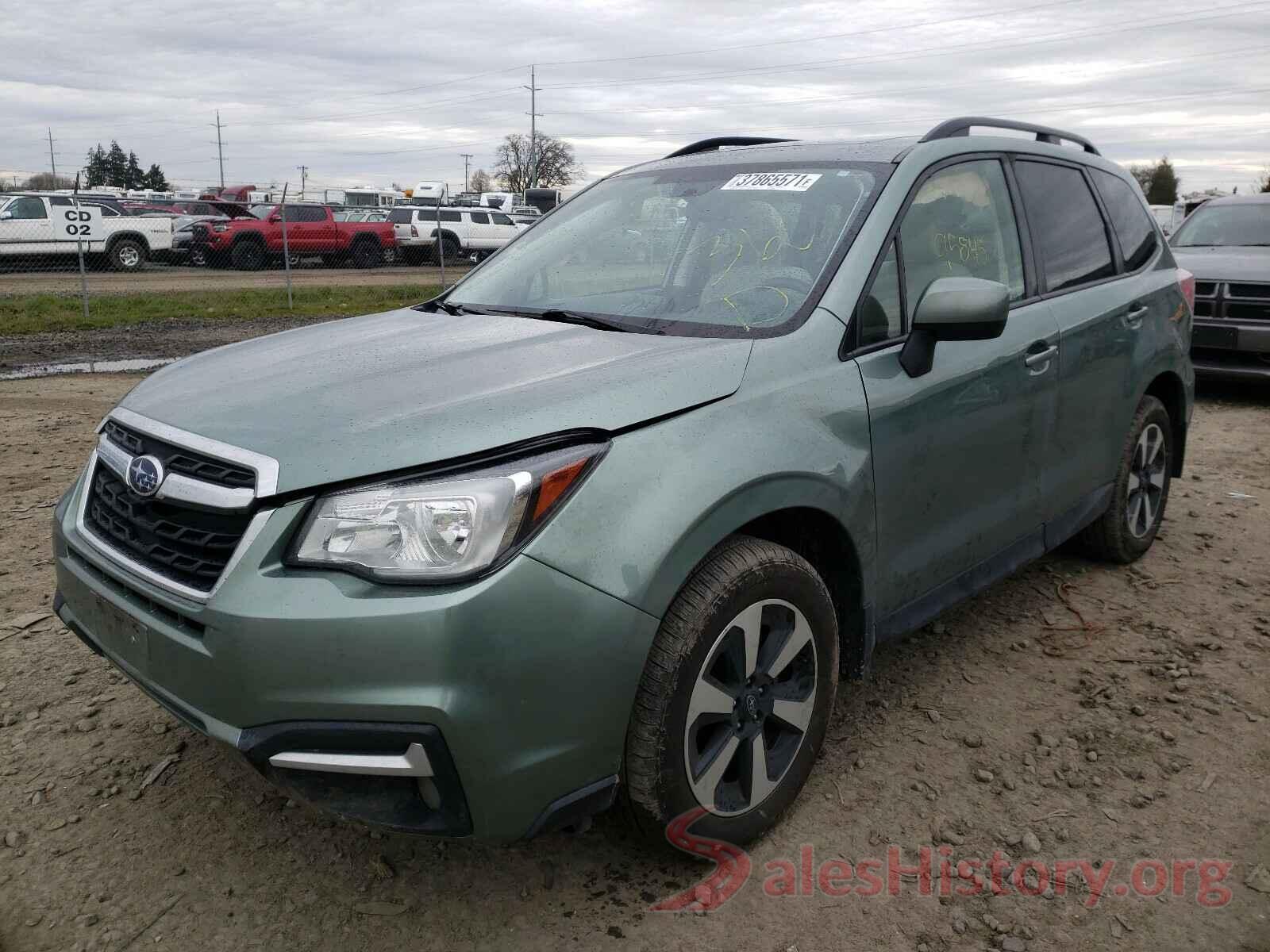 JF2SJAGC6JH433452 2018 SUBARU FORESTER