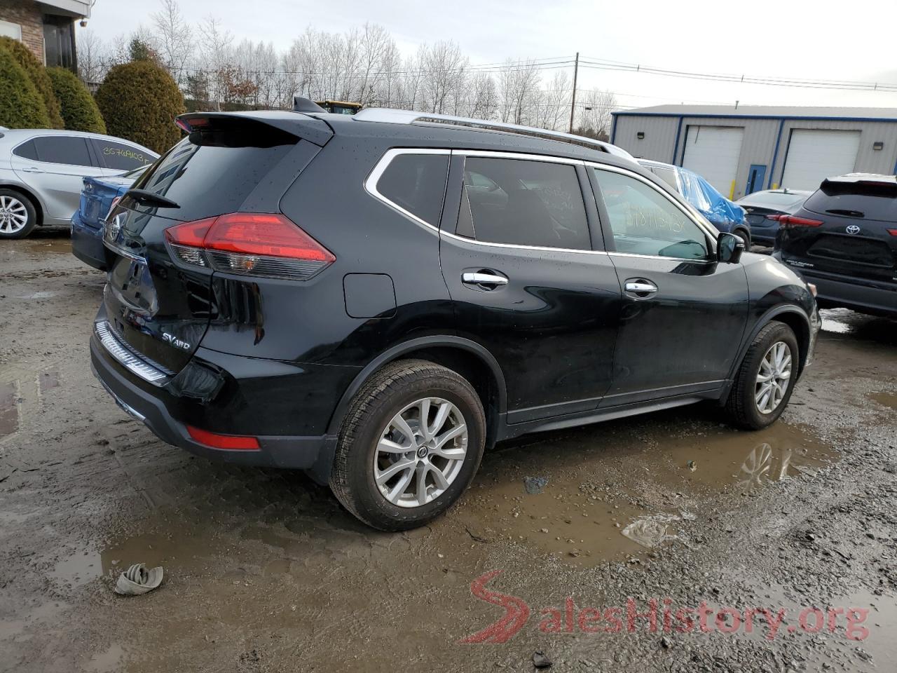 KNMAT2MV8HP504280 2017 NISSAN ROGUE