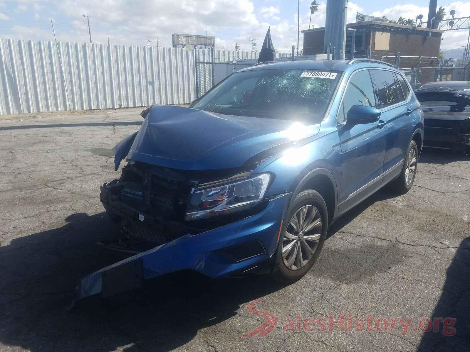 3VV3B7AX5JM105001 2018 VOLKSWAGEN TIGUAN